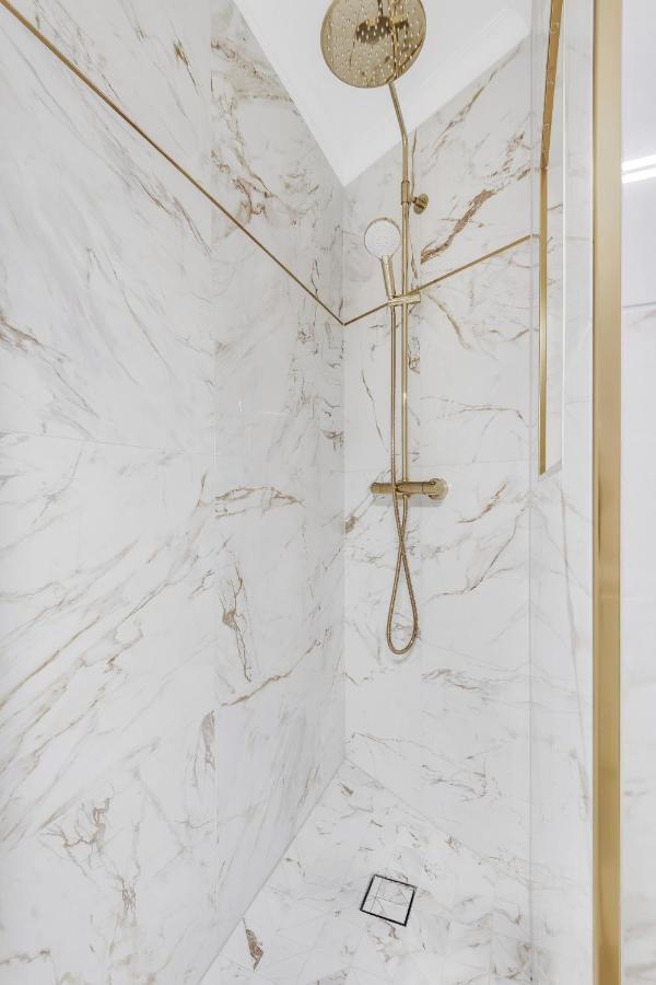 Apartamento Wehost Marble And Brands In The Heart Of Helsinki @Vuorikatu 8 Exterior foto