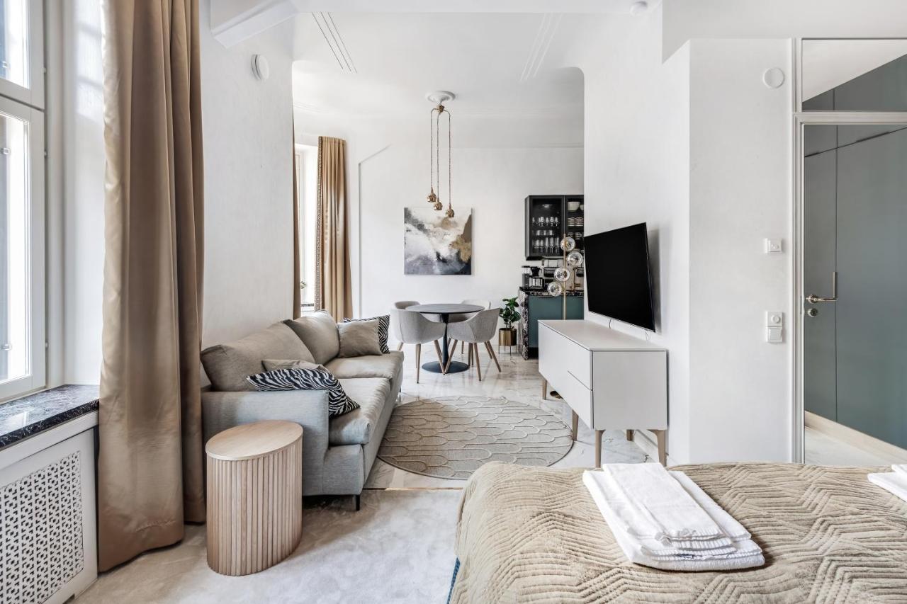 Apartamento Wehost Marble And Brands In The Heart Of Helsinki @Vuorikatu 8 Exterior foto