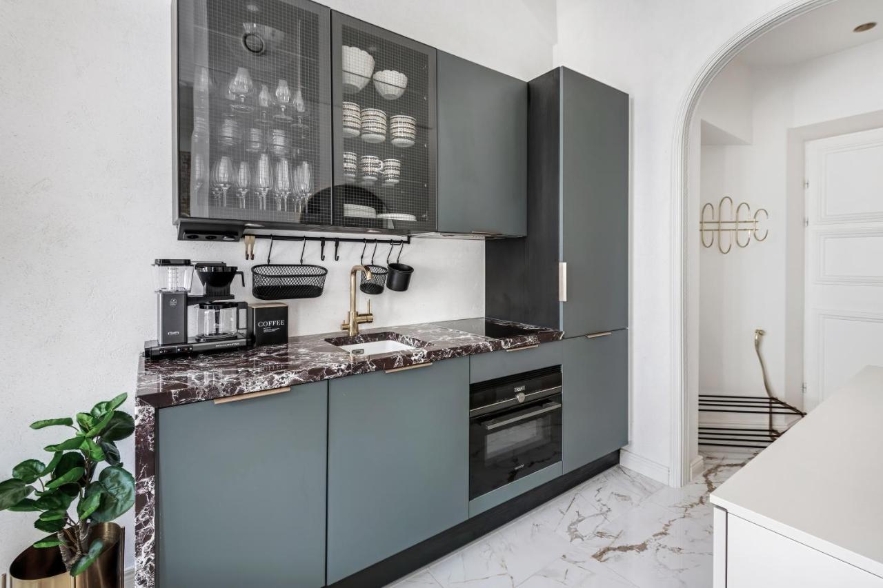 Apartamento Wehost Marble And Brands In The Heart Of Helsinki @Vuorikatu 8 Exterior foto